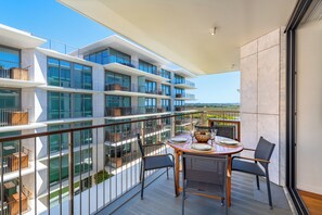 Outdoor dining - Bayline - Dinas Apartment (Armação de Pêra)