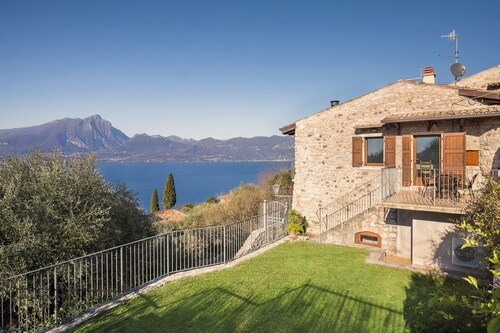 Villa Lucia Coi-Ruhe und Seeblick, Villa Lucia Coi - Tranquilla e vista lago