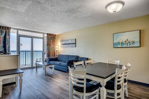 智能电视、DVD 播放器、立体声音响