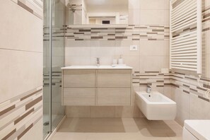 Haartrockner, Handtücher