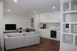 Apartment, 1 Bedroom, Accessible, Terrace | Living room
