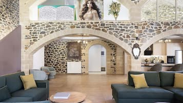 Villa | 7 bedrooms, soundproofing