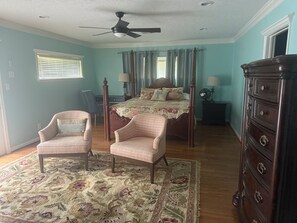 4 makuuhuonetta, Wi-Fi, vuodevaatteet