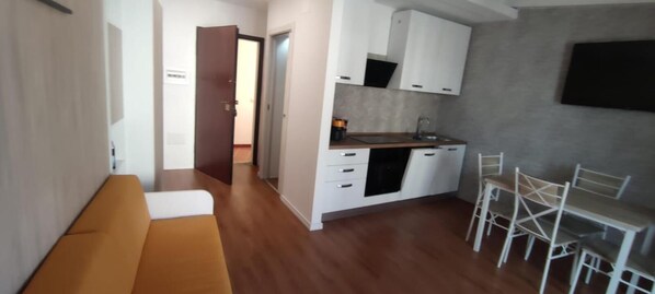 Appartement, 1 chambre, balcon | Intérieur