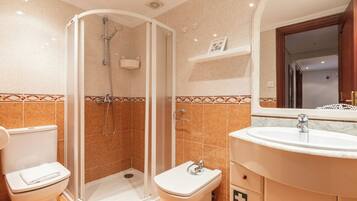 Dusche, Bidet