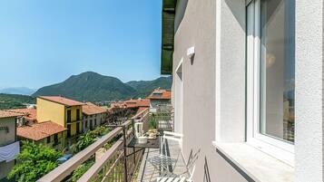 Family Villa, Multiple Bedrooms (Casa Tramonti) | Outdoor dining