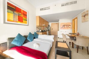 1 chambre, fer et planche à repasser, Wi-Fi, draps fournis
