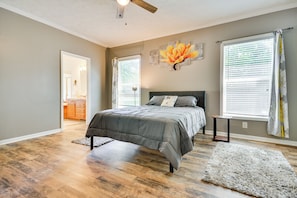 House (4 Bedrooms) | Interior