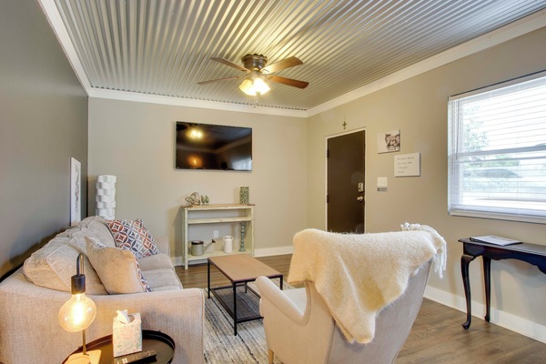 Apartment (1 Bedroom) | Interior
