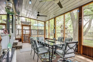 House (3 Bedrooms) | Front of property