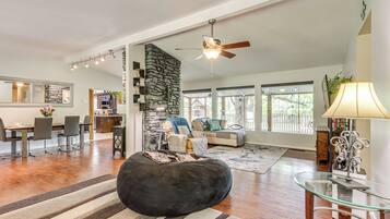 Nhà (3 Bedrooms) | Nội thất