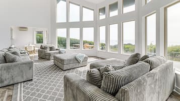 Nhà (4 Bedrooms) | Nội thất