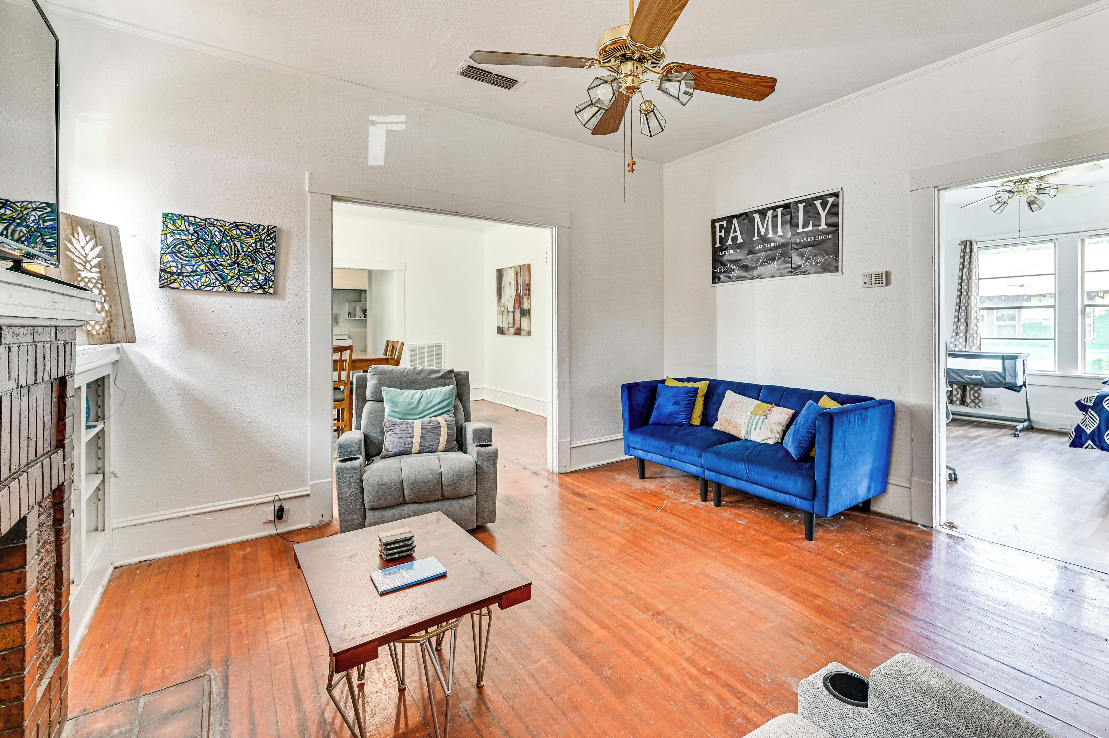 House (3 Bedrooms) | Interior