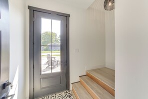 House (1 Bedroom) | Interior