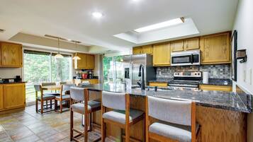 Hus (3 Bedrooms) | Innvendig