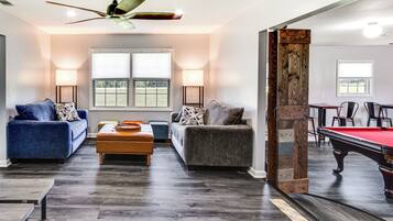 Rumah (5 Bedrooms) | Interior