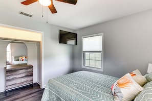 House (5 Bedrooms) | Interior