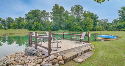 1 Block to Lake Huron: Pet-friendly Apt w/ Kayaks