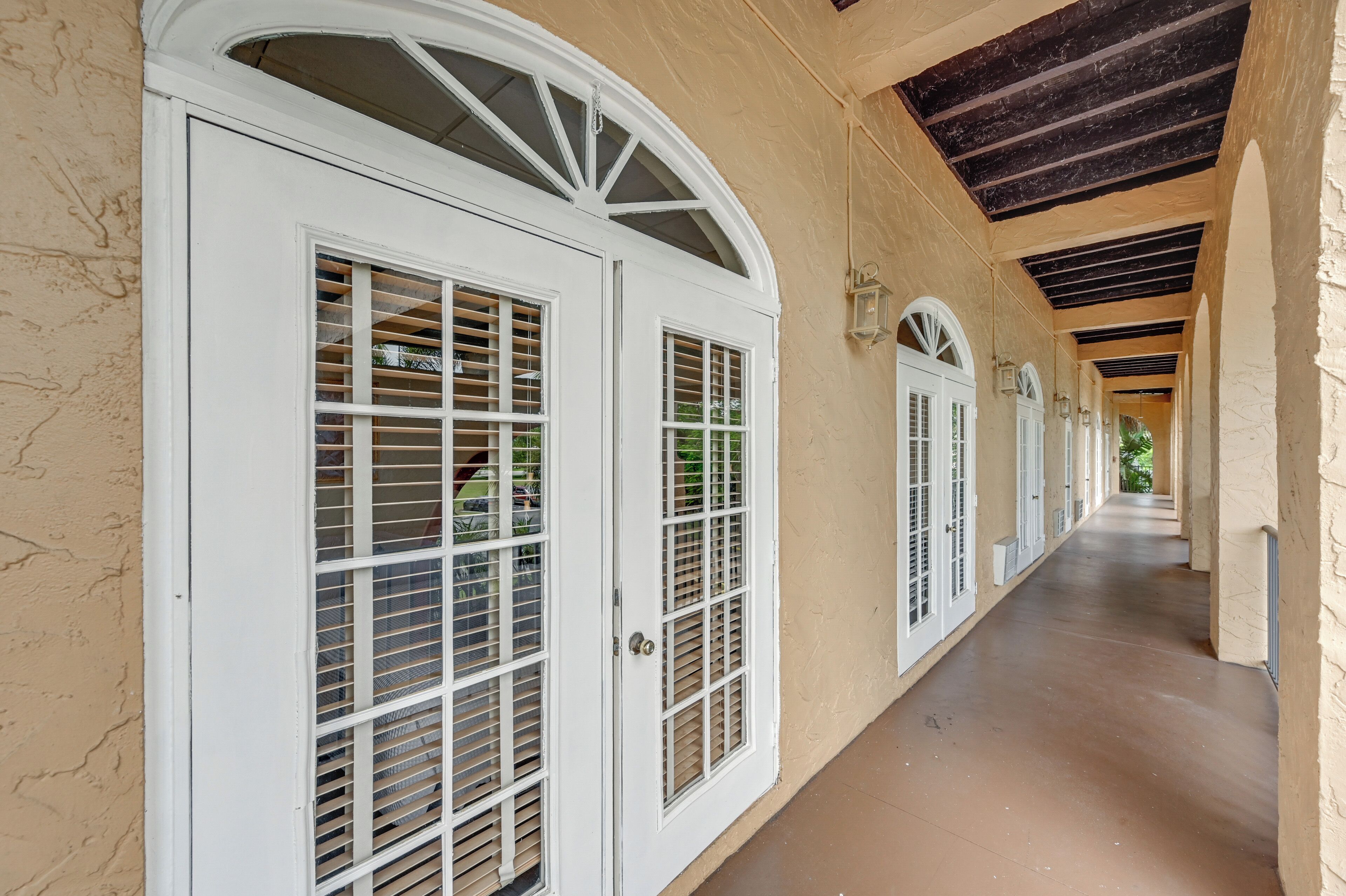 Apartment (0 Bedroom) | Interior