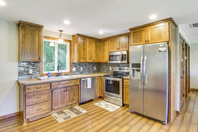 'elbow Lake Escape' w/ Dock in Underwood!