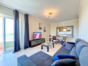 TV - PORTIMÃO RIVERVIEW 2 WITH POOL by HOMING (Portimão)