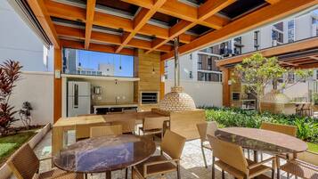 Departamento básico | Restaurante al aire libre