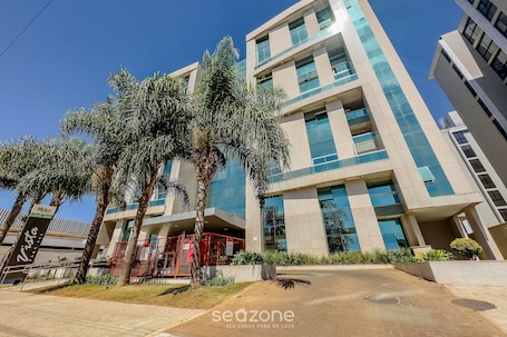 Basic Apartment | Exterior