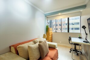 Basic Apartment | Living area - Apto 1Q 350m do PQ. Bosque do Sudoeste - SVS0219 (Sudoeste e Octogonal)