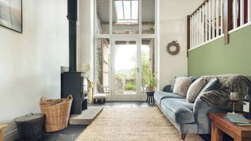 House | 2 bedrooms, Internet