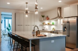 House | 4 bedrooms, Internet