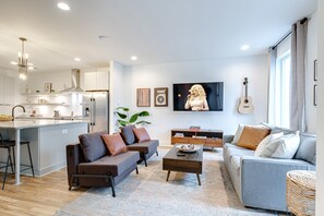 House | 4 bedrooms, Internet