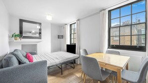Apartment | 1 bedroom, Internet - Bluebird Light Fitzrovia by Frankie Says (London)