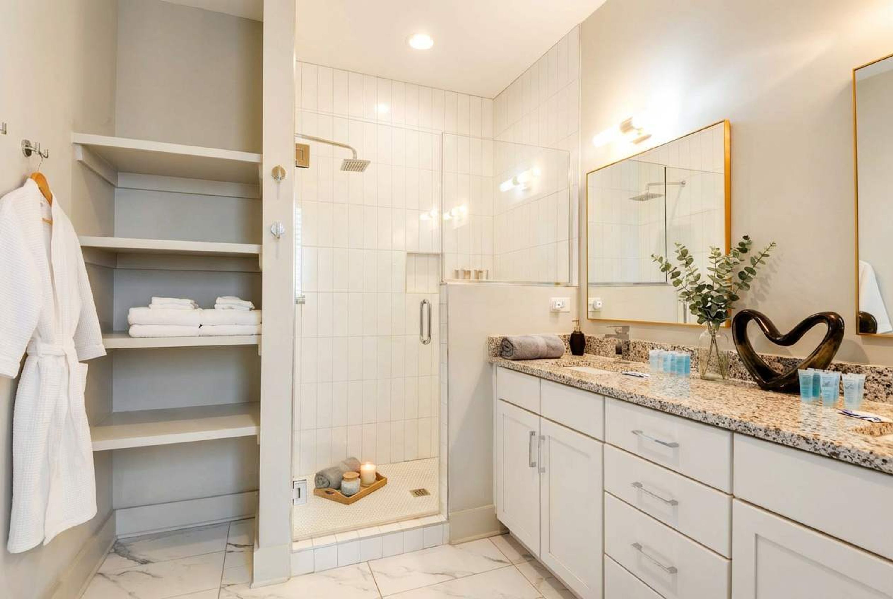 Ferienhaus | 4 Schlafzimmer, Internetzugang