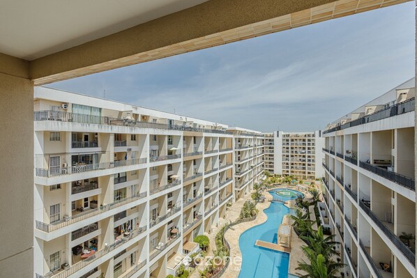 Basic Apartment | Exterior