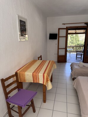 1 Schlafzimmer, WLAN, Bettwäsche