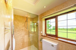 Shower, towels
