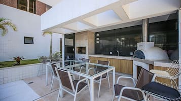 Departamento básico | Restaurante al aire libre
