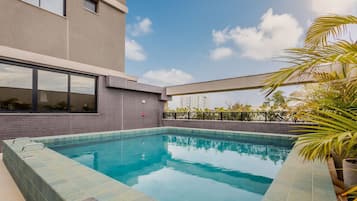 Piscina externa