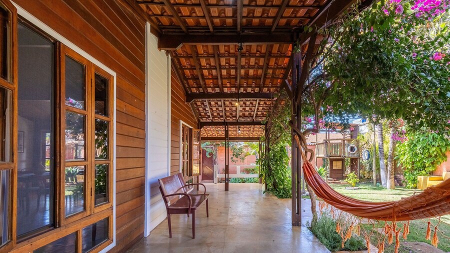 Charming House w/ BBQ in Vila Planalto Act029