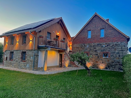 Exterior. Aubrac Organic Farm Königshainer Berge with Private Garden, Balcony and Wi-Fi