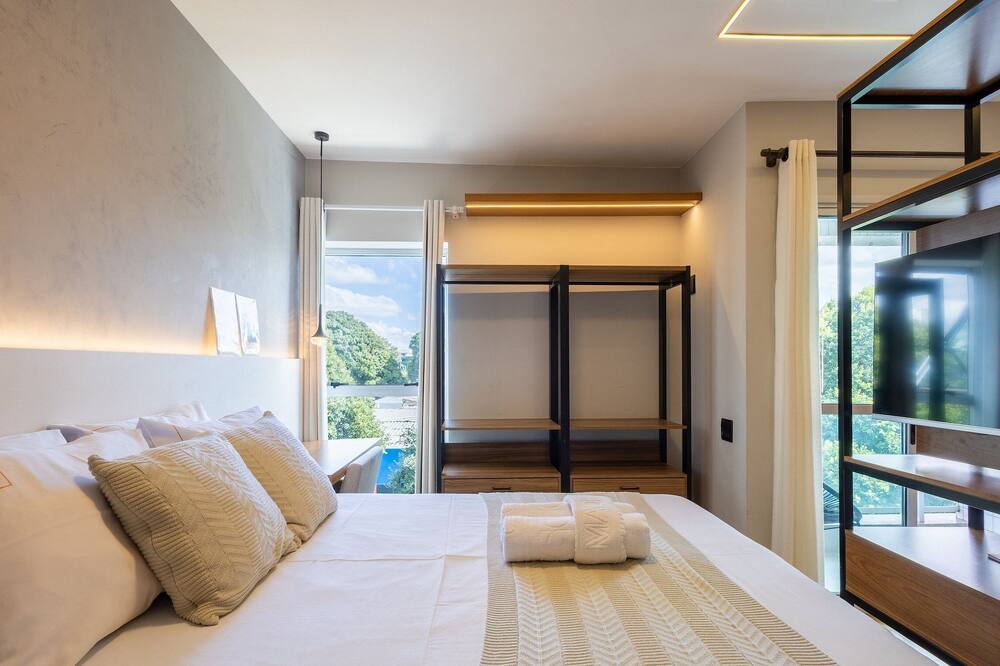 Elegant Accommodations Just Minutes From Brasilia's Main Attractions - ARK