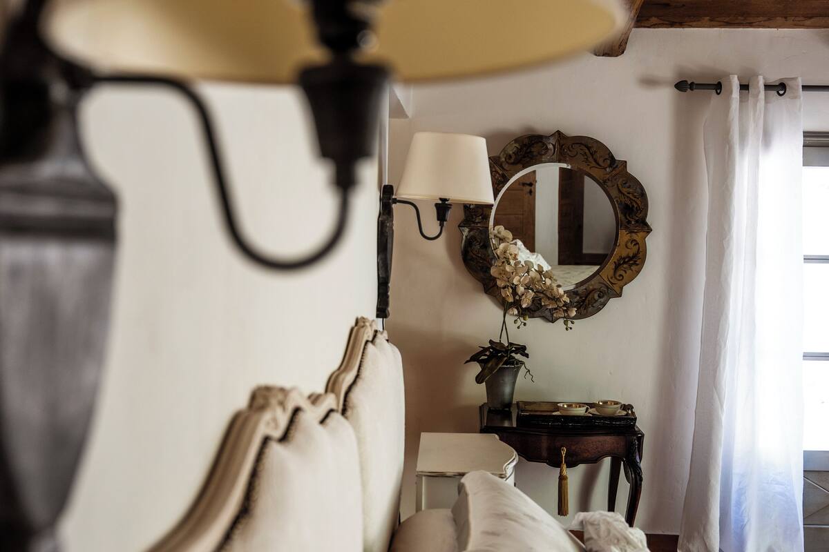 Double Room, Garden View | Blackout drapes, free WiFi
