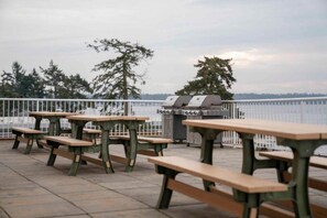 Área de parrilladas y picnic
