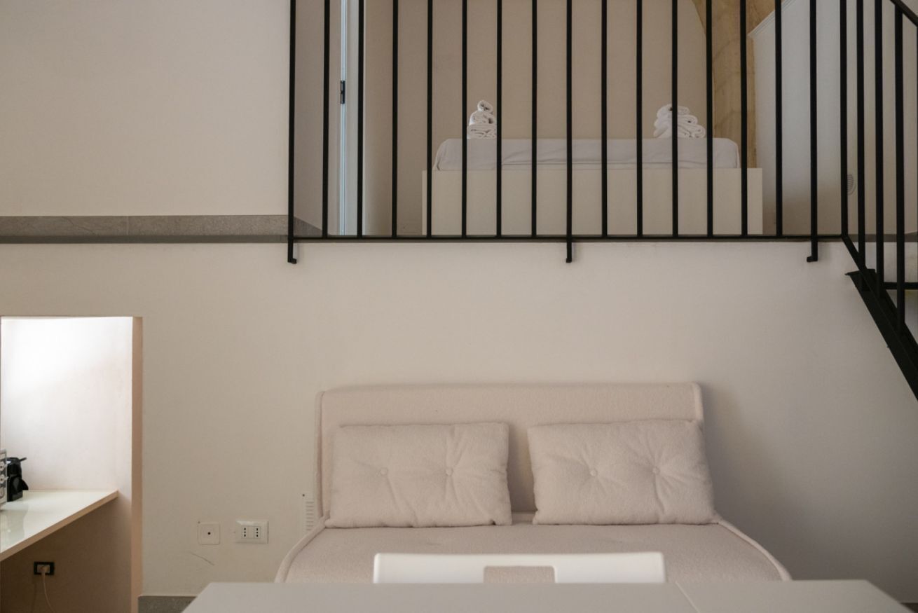 2 bedrooms, travel cot