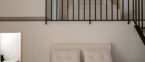 2 bedrooms, travel cot