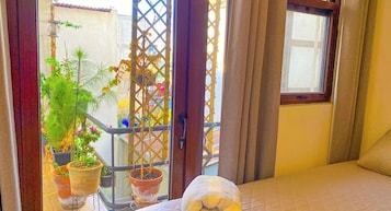Family Room, Balcony | Terrace/patio