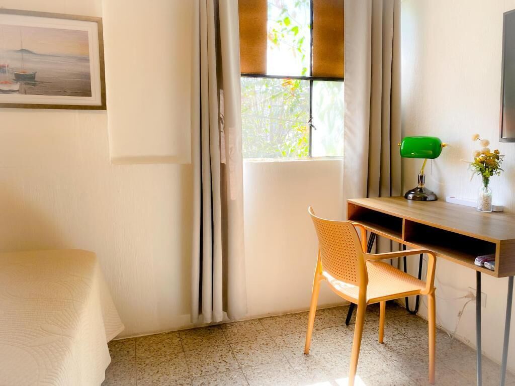 Tremannsrom – familie, flere senger | Blendingsgardiner, wi-fi (inkludert) og sengetøy