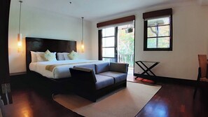 3 chambres, fer et planche à repasser, Wi-Fi, draps fournis