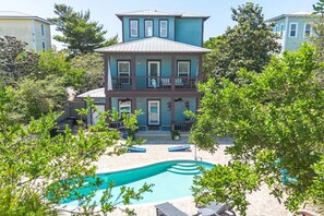 Pool - Sugar Hill Hang-Pool, Golf Cart, Dogs OK, Sleeps (Santa Rosa Beach)