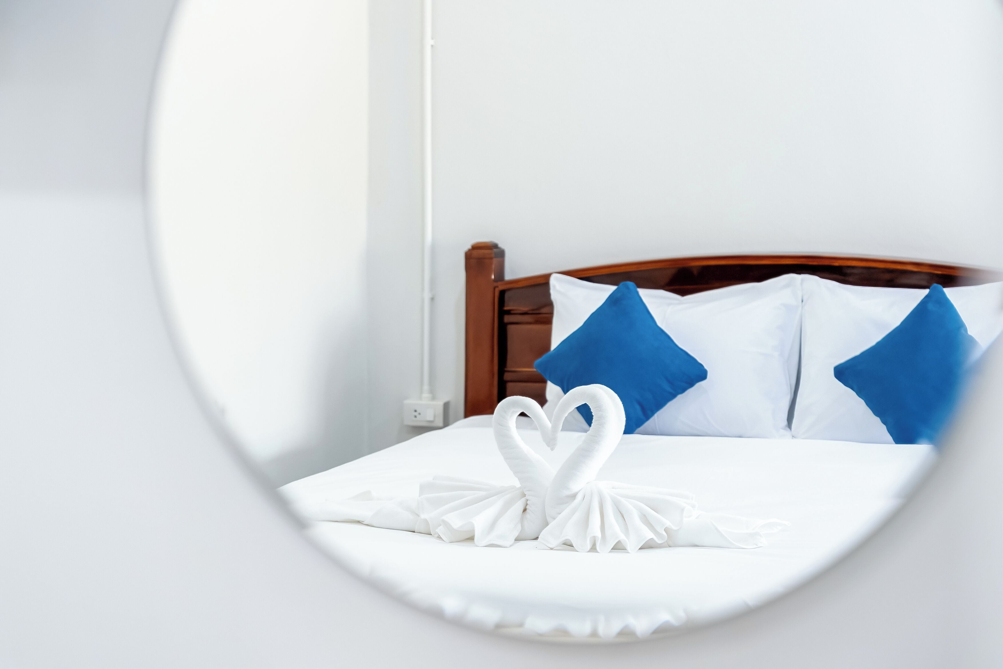 高级双人房, 阳台, 花园景观 | 办公桌、免费 WiFi